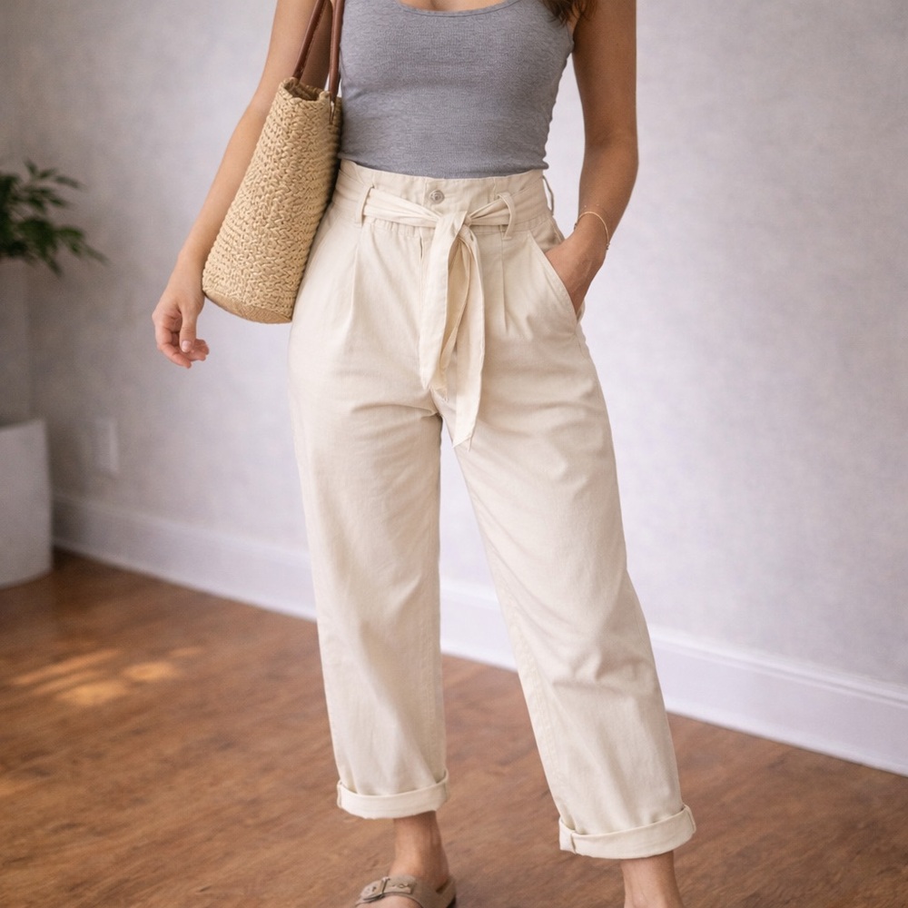 White House Black Market Cream Corduroy Wide Leg Cropped Pants Size 12 Cotton